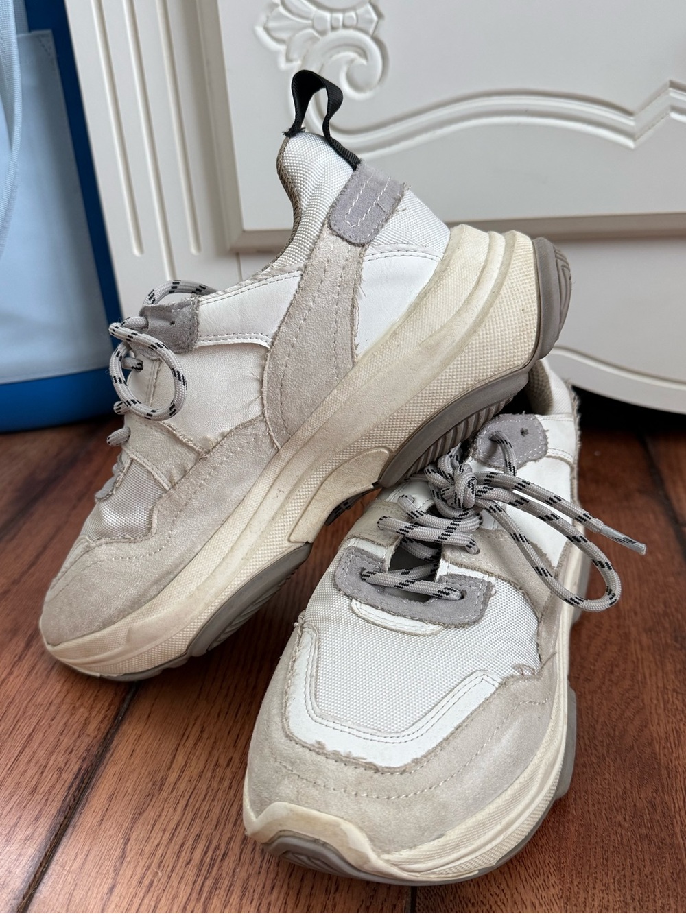 Boutique Sneakers